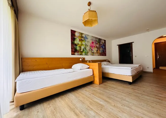 Family Hotel Schloss Rosenegg