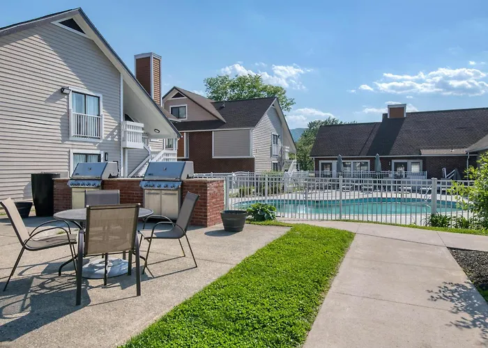 Best Western Fishkill Inn & Suites