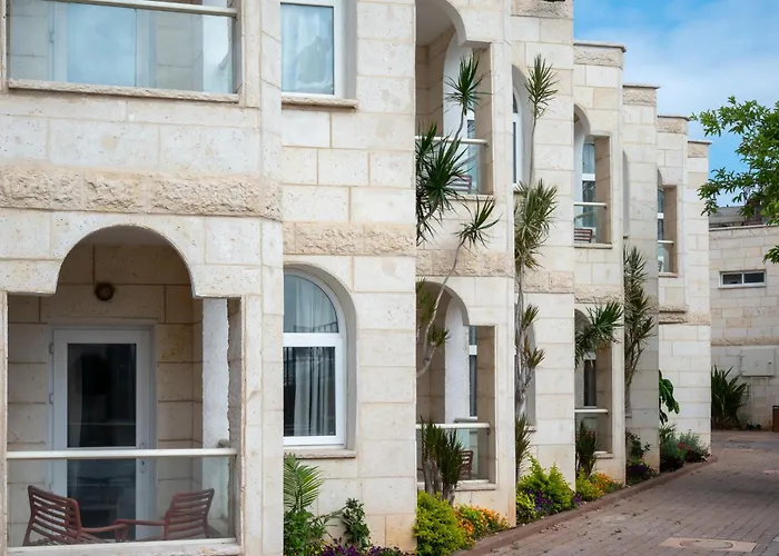 Naveh Tamar - Mehadrin Kosher Suitable For Ultra-Orthodox Guests