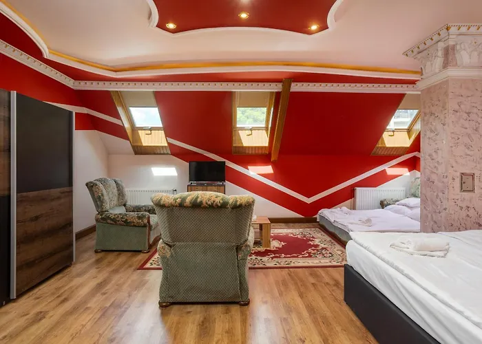 Illes Hotel