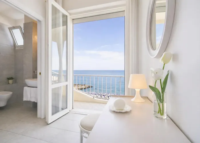 Hotel Ambasciatori Beach Front Breakfast E Brunch Xxl Fino Alle 12 30