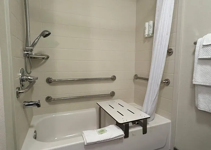 Sleep Inn & Suites Fort Scott