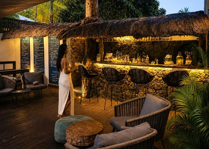 Sous Le Badamier Quiet Boutique Hotel With Pool Near Grand Baie