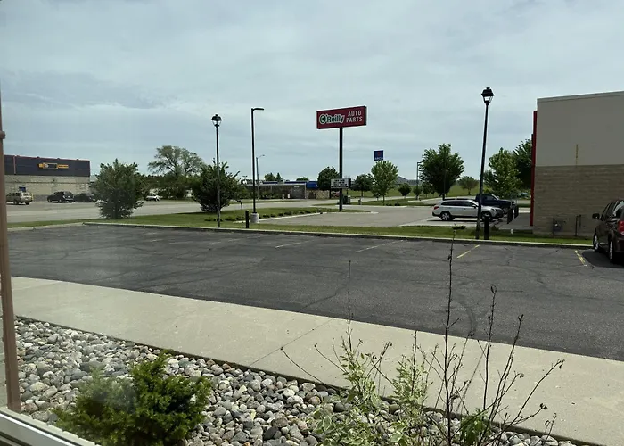 Super 8 By Wyndham Perham