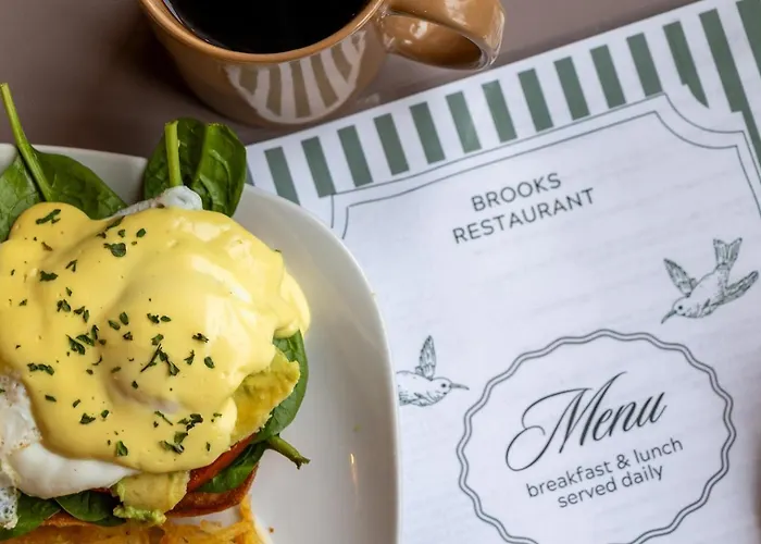 The Brooks Hotel Restaurant And Lounge