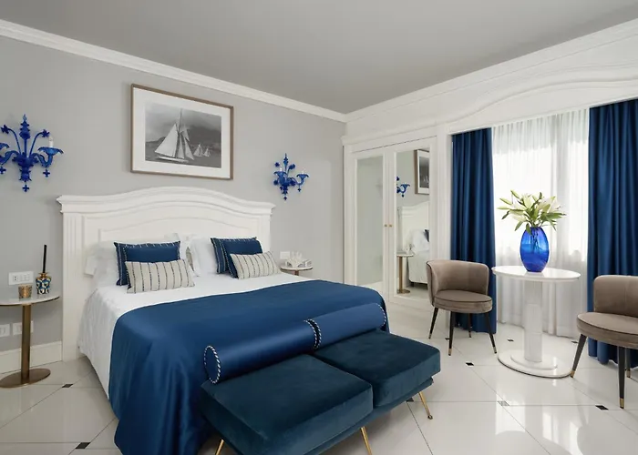 Hotel President