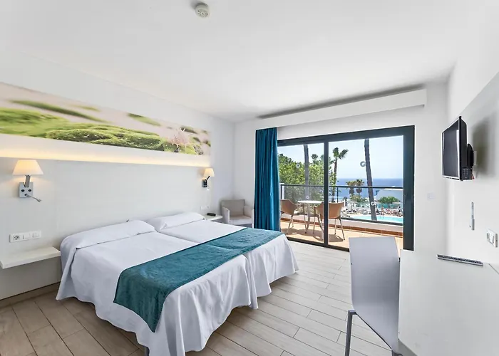 Hotel THB Flora