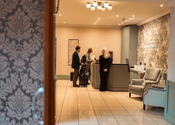 Farington Lodge Hotel