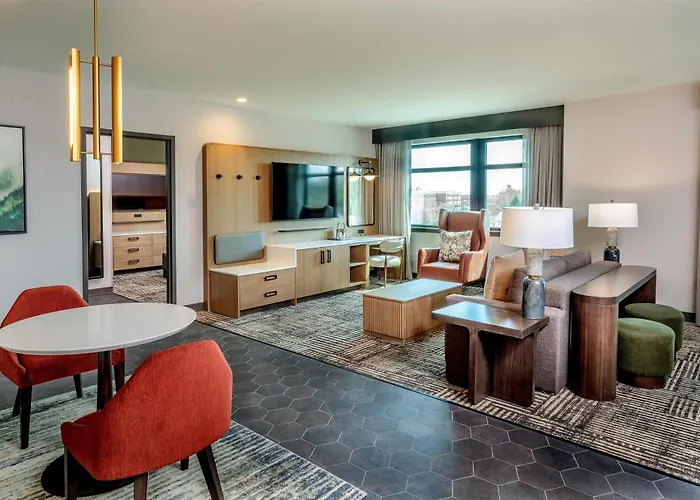 Doubletree By Hilton Hotel Burlington Vermont