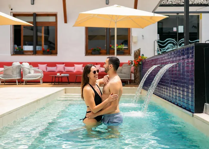 Neptuno Aparthotel