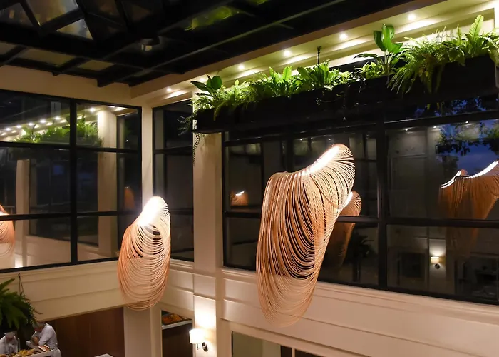 Melia Recoleta Plaza