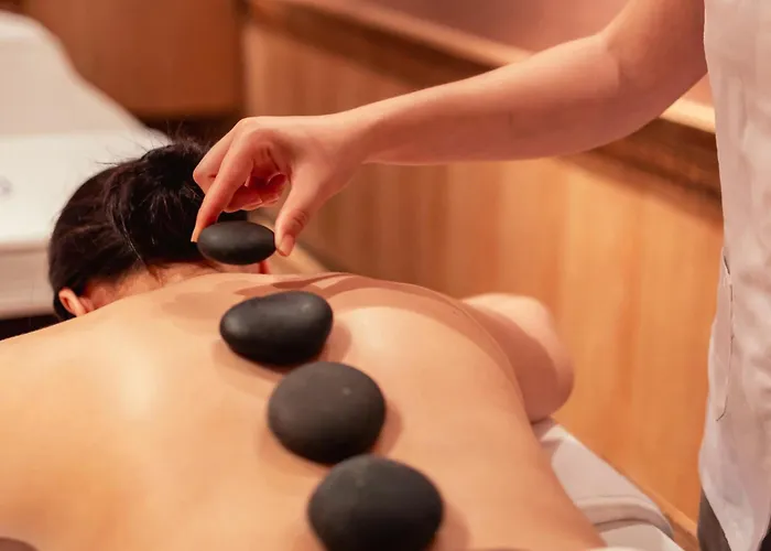 Art Palace Suites & Spa