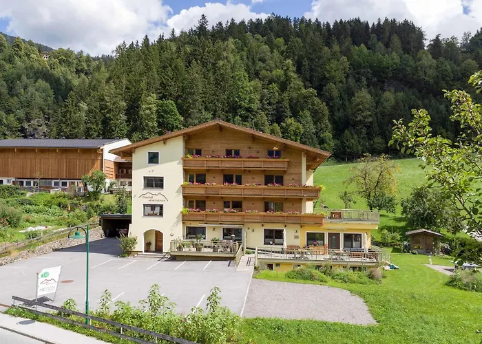 Fiechtl Apartments