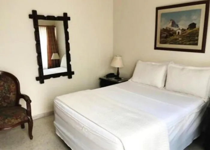 Hotel Stein Colonial