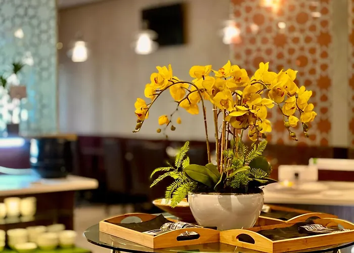 The Grand Puteri Hotel