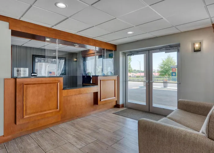 Surestay Hotel By Best Western Bowling Green North