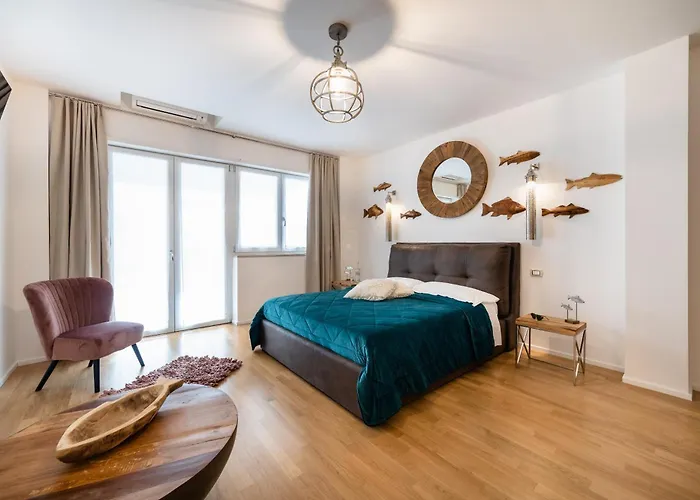 Lula Hotel - Ex Love & Fama Hotel