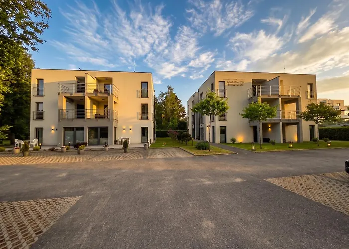 Szmaragdowa 10 Apartments