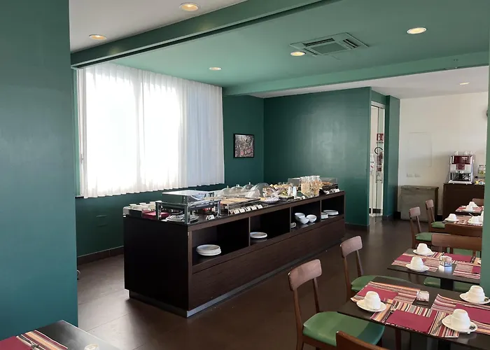 Best Western Plus Hotel Plaza