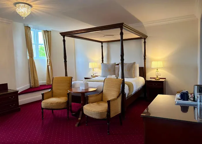Grant Arms Hotel