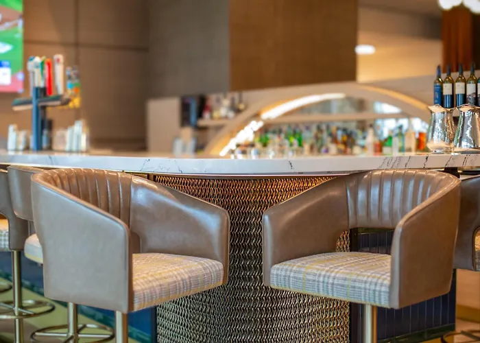 Coast Coal Harbour Vancouver Hotel By Apa