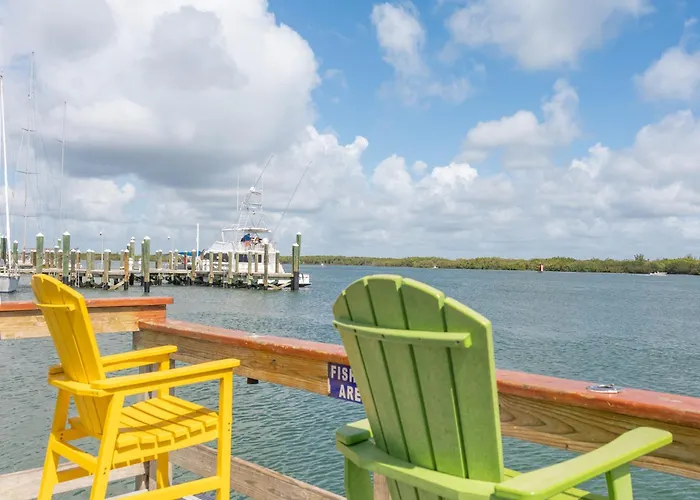 Hutchinson Island Hotel