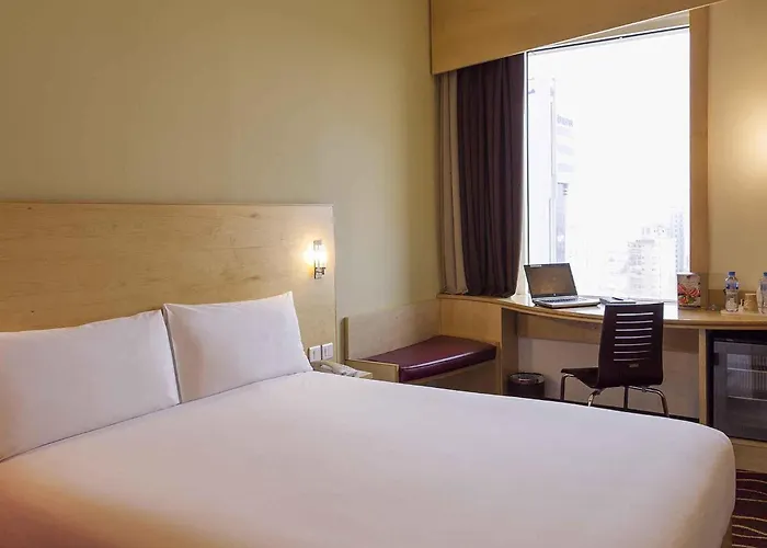 Ibis Sharq