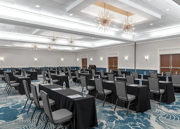 Doubletree By Hilton Hotel South Bend