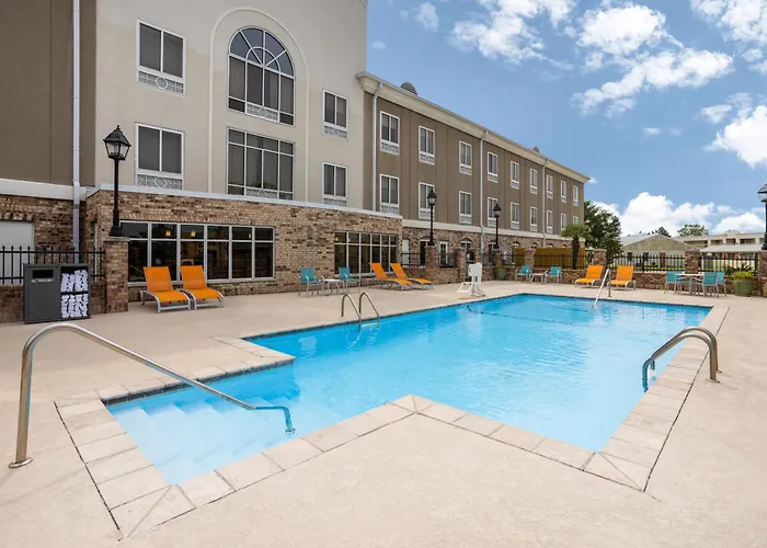 Holiday Inn Express Hotel & Suites New Iberia - Avery Island By Ihg