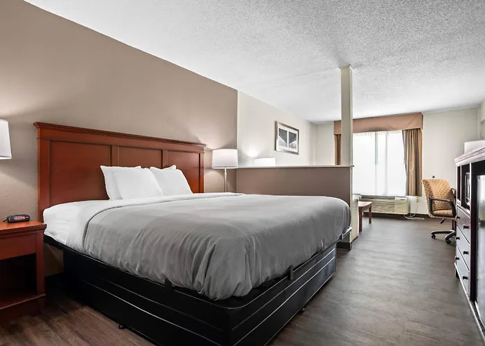 Quality Inn Louisville Ms