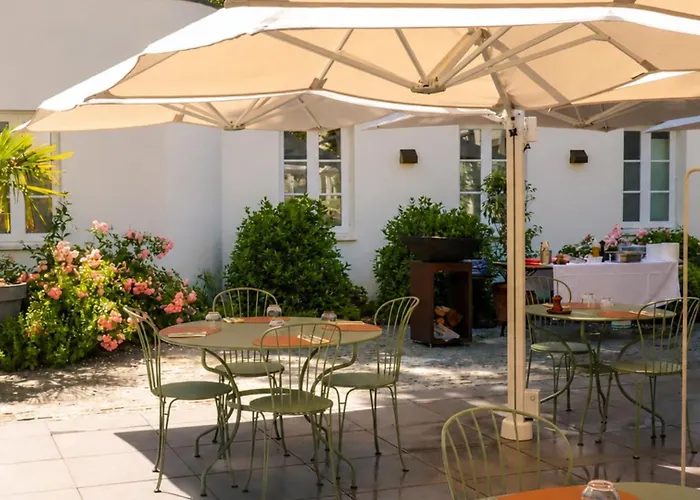 Hotel De Cavoye