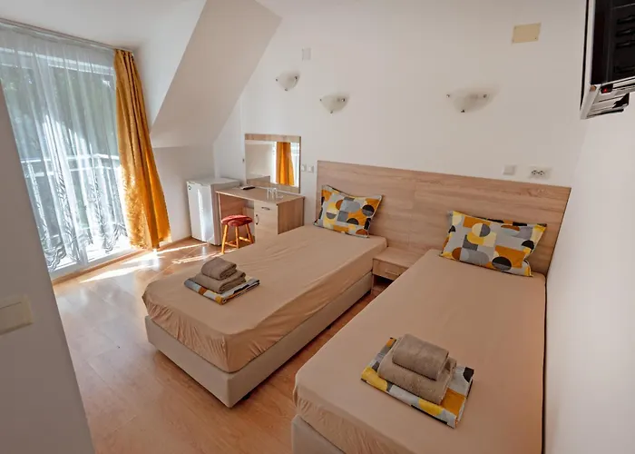 Hotel Aia Kavatsi