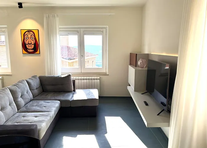 Nima Boutique House