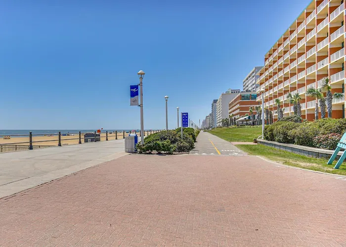 Colorful Virginia Beach Studio - Steps To Beach!