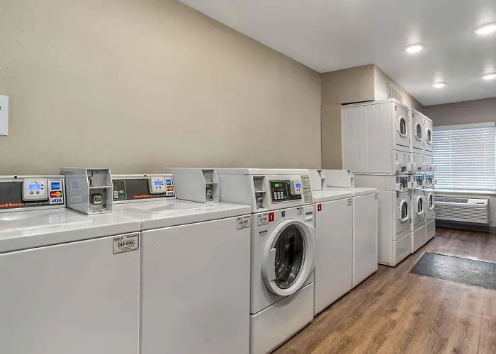 Extended Stay America Select Suites - Jackson - South
