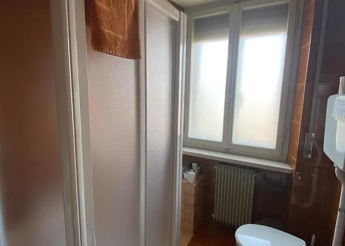 Warm, nice&amazing Lake-view apartment