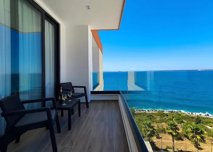 Lookout Apartments
