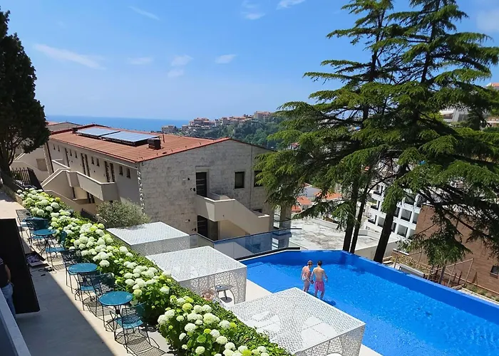 The New Hotel Mediteran - Villa Edition