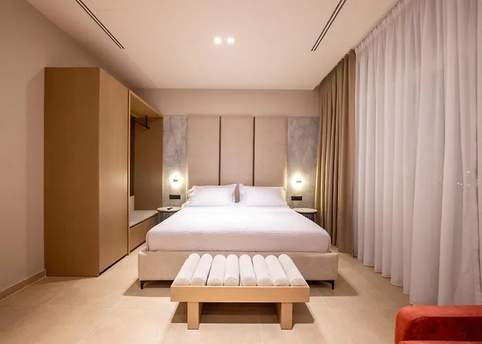 Nuna Hotel & Apartments