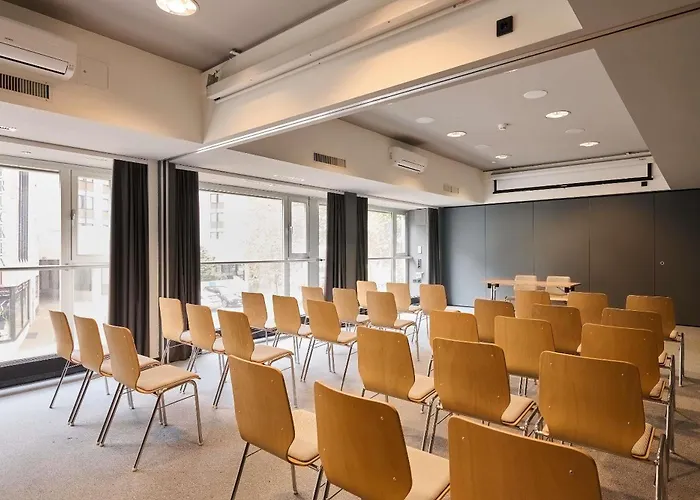 Premier Inn Saarbrücken City Centre