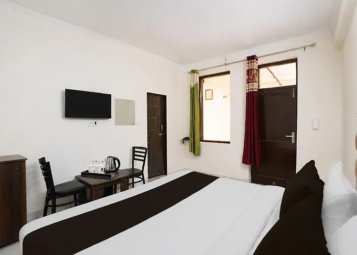 Super Hotel O By Oyo Civil Hospital Chandigarh Formerly Sangam