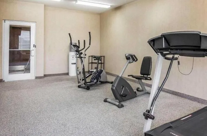 Rodeway Inn & Suites Salina South