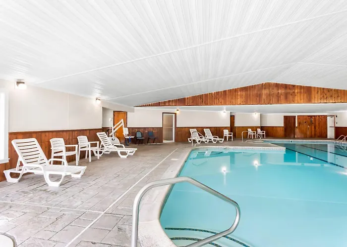 Quality Inn & Suites Gorham White Mountains