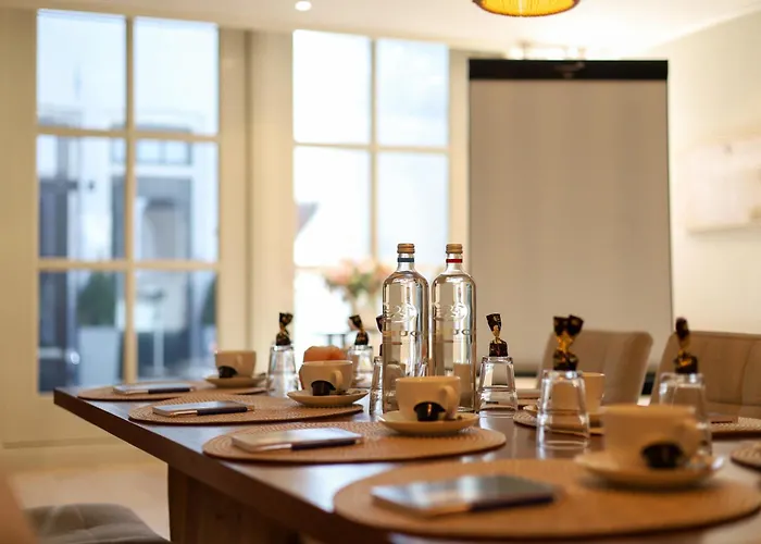 Boutique Hotel Elburg Met Tapperij