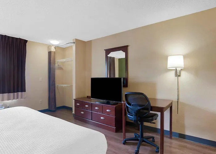 Extended Stay America Select Suites - Denver - Aurora South