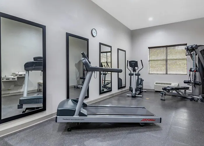 Comfort Inn & Suites Cartersville - Emerson Lake Point