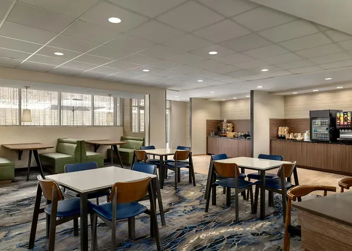 Fairfield Inn & Suites By Marriott Athens