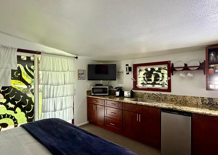 Kalani Hawaii Private Lodging
