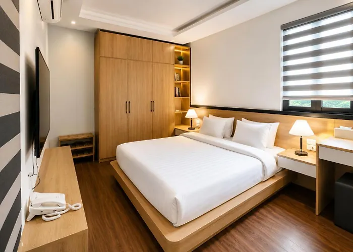 Awesome Hanoi Hostel & Travel
