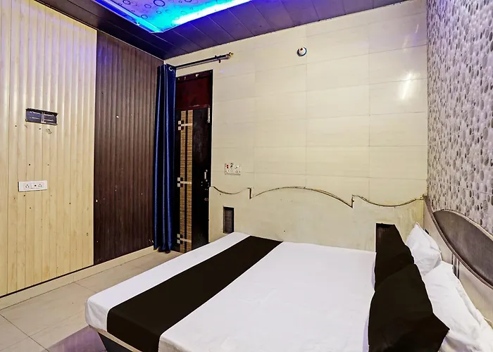 Hotel O Ginni